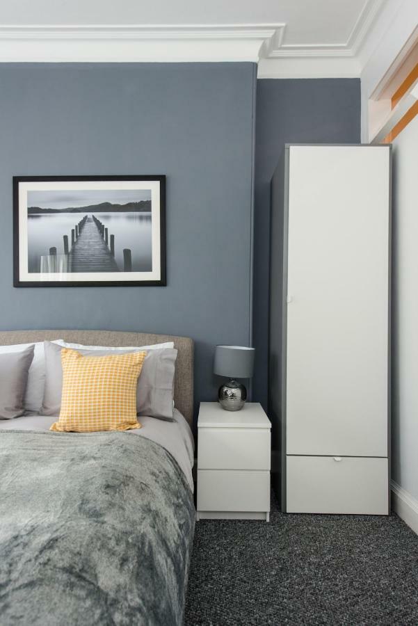 The Roseburn Apartment เอดินบะระ ภายนอก รูปภาพ