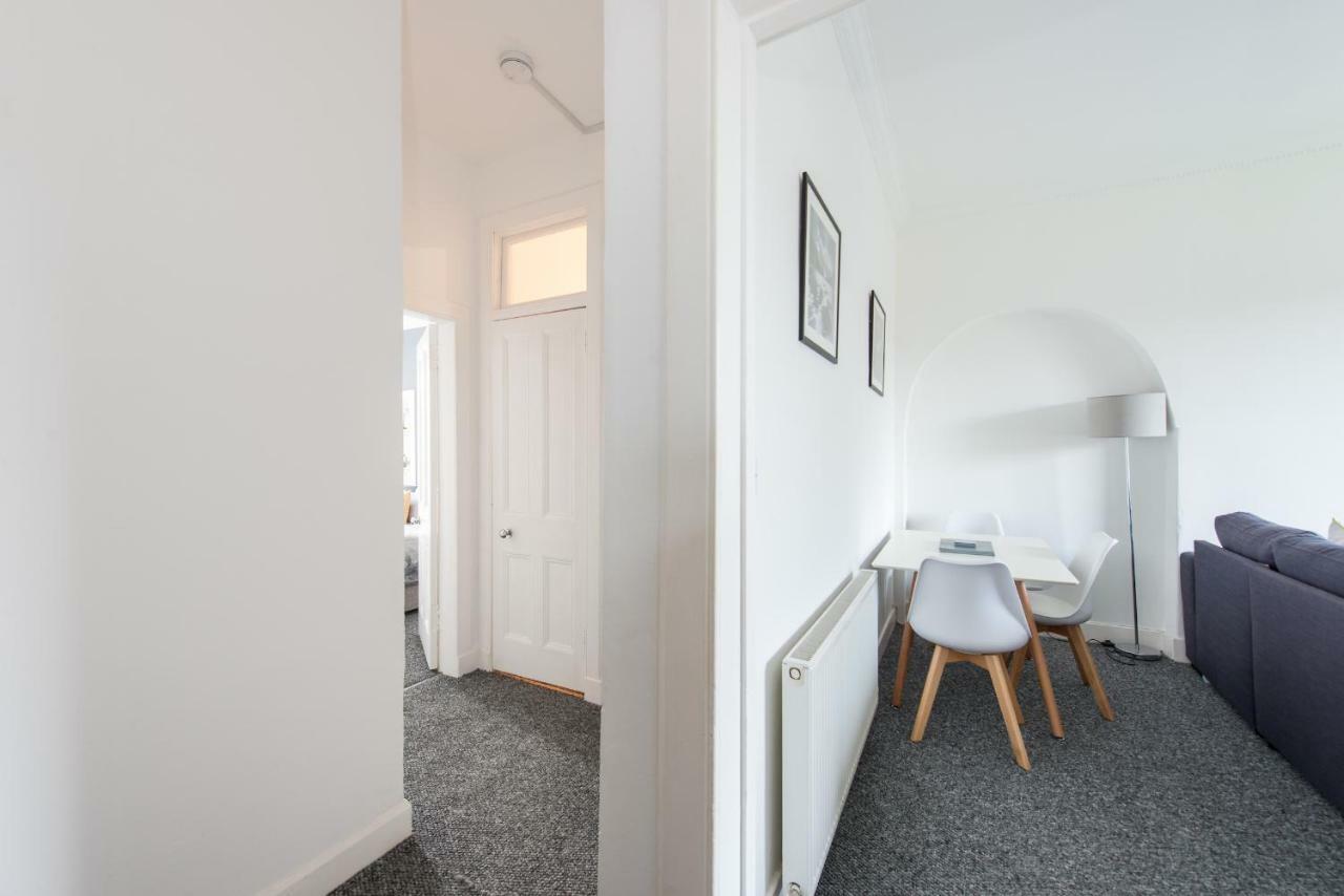 The Roseburn Apartment เอดินบะระ ภายนอก รูปภาพ