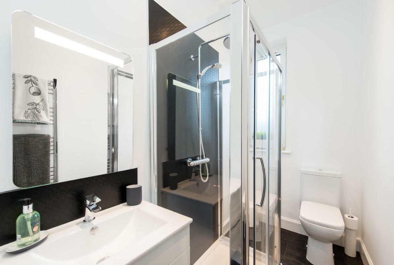 The Roseburn Apartment เอดินบะระ ภายนอก รูปภาพ