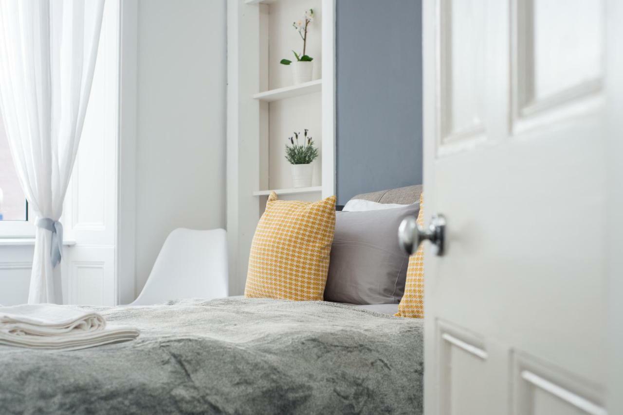 The Roseburn Apartment เอดินบะระ ภายนอก รูปภาพ